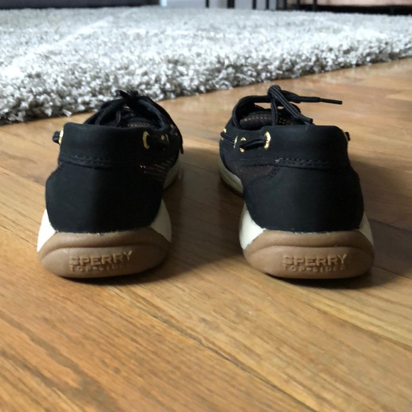Sperry’s - Picture 2 of 3